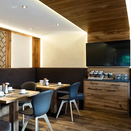 Apart-pension Bergland ラディス