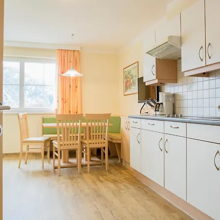 Apart-pension Bergland