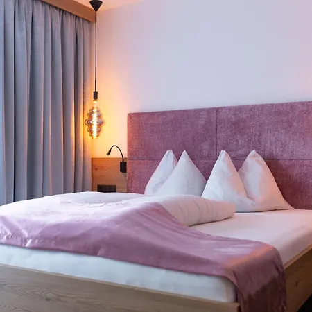 Gæstehus Apart-pension Bergland 3*