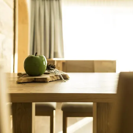 Apart-pension Bergland ゲストハウス ラディス