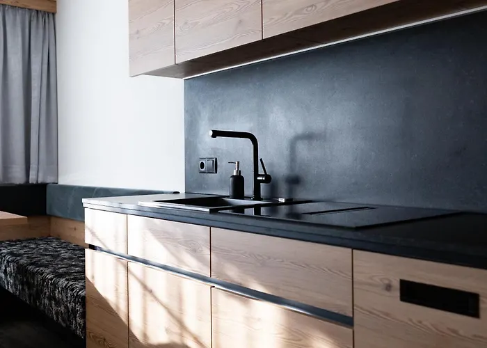 Apart-pension Bergland Gæstehus 3*