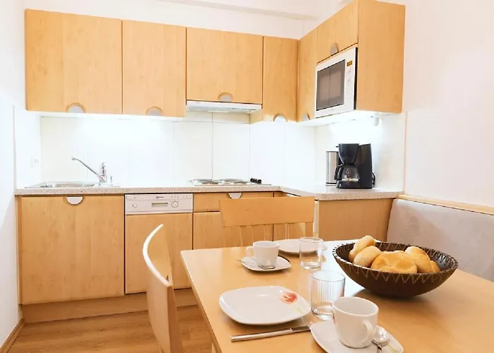 Apart-pension Bergland Gæstehus Ladis