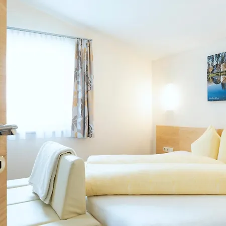 Apart-pension Bergland لاديس