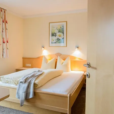 Apart-pension Bergland 3*